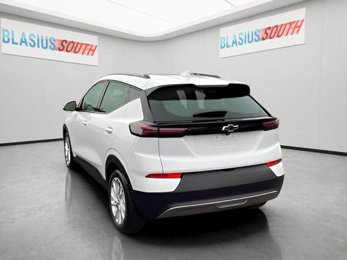 2022 Chevrolet Bolt EUV FWD LT