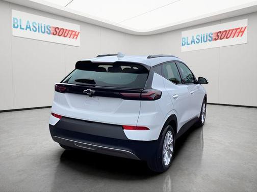 2022 Chevrolet Bolt EUV FWD LT