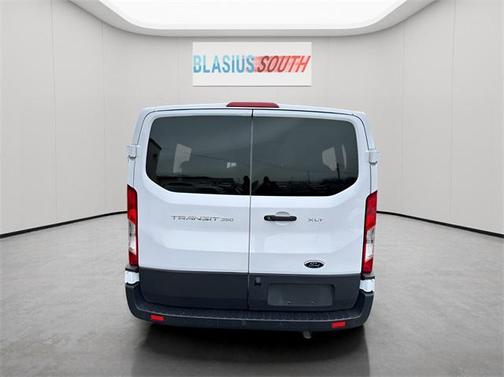 2022 Ford Transit-350 XLT