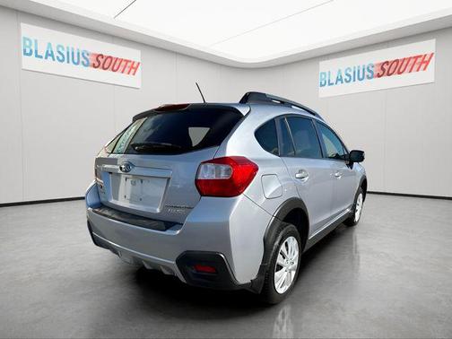 Ice Silver Metallic 2016 Subaru Crosstrek 2.0i Premium