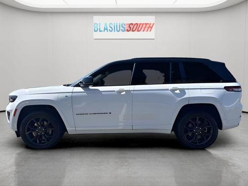 Bright White Clearcoat 2023 Jeep Grand Cherokee 4xe 30th Anniversary