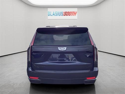 2023 Cadillac Escalade ESV Sport Platinum