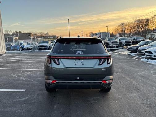 2023 Hyundai TUCSON SEL