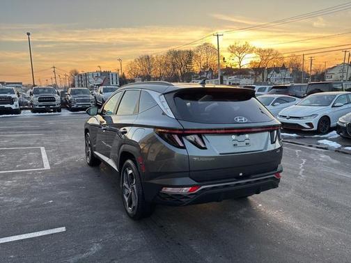 2023 Hyundai TUCSON SEL