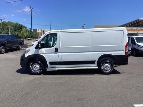 2023 RAM ProMaster 2500 Base