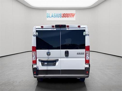 2023 RAM ProMaster 2500 Base