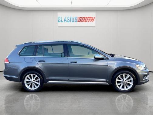 2019 Volkswagen Golf Alltrack TSI SE
