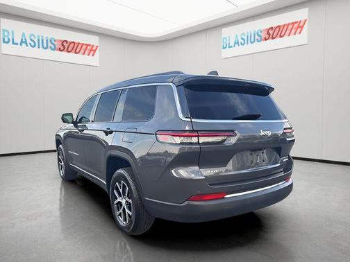 Baltic Gray Metallic Clearcoat 2024 Jeep Grand Cherokee L Limited