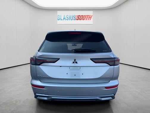 2025 Mitsubishi Outlander SE 2.5 S-AWC