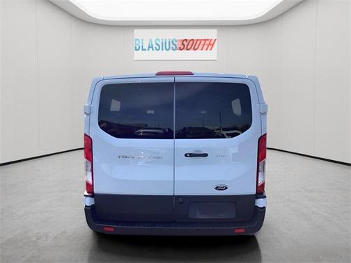 2022 Ford Transit-350 XLT