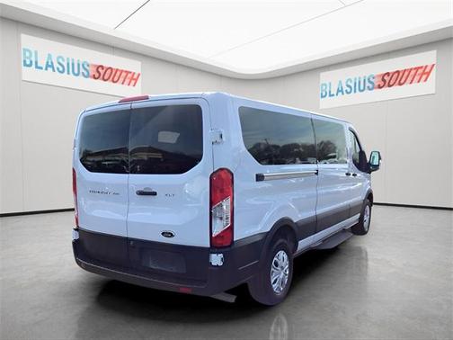 2022 Ford Transit-350 XLT
