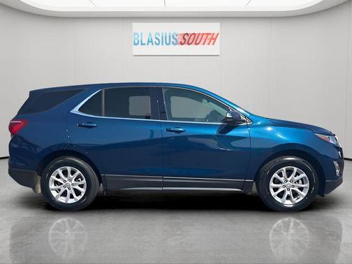 Pacific Blue Metallic 2019 Chevrolet Equinox 1LT
