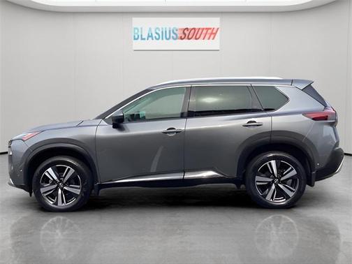 2022 Nissan Rogue Platinum