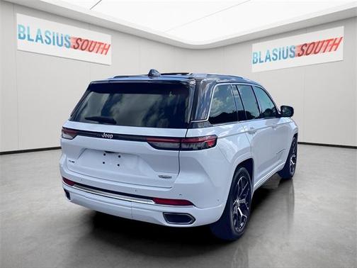 2023 Jeep Grand Cherokee 4xe Summit Reserve