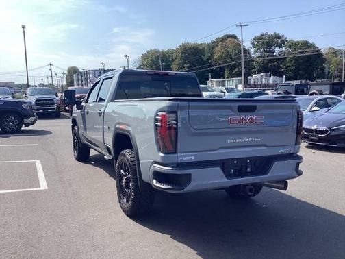 2025 GMC Sierra 2500 AT4