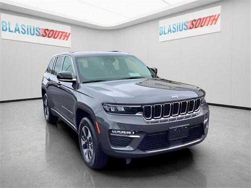 2023 Jeep Grand Cherokee 4xe Base
