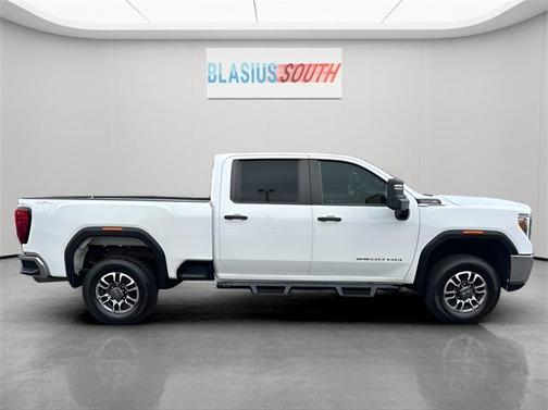 2022 GMC Sierra 3500 Base