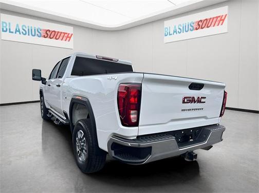 2022 GMC Sierra 3500 Base