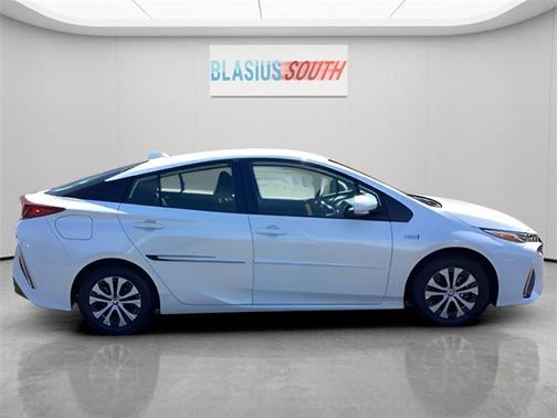 2022 Toyota Prius Prime LE