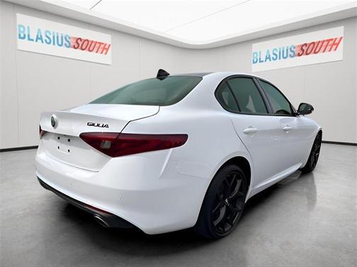 2021 Alfa Romeo Giulia Ti