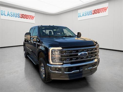 2023 Ford F-350 Lariat