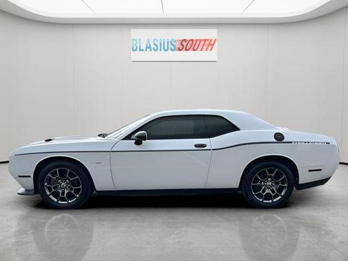 White Knuckle Clearcoat 2017 Dodge Challenger GT