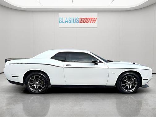 White Knuckle Clearcoat 2017 Dodge Challenger GT
