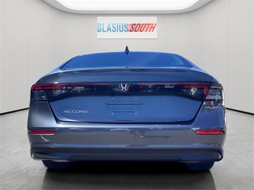 2024 Honda Accord LX 1.5T