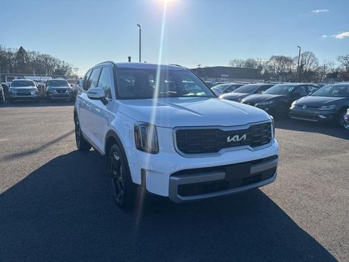 2023 Kia Telluride S