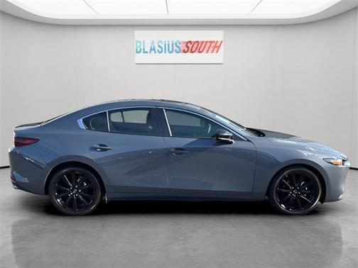 2025 Mazda Mazda3 AWD