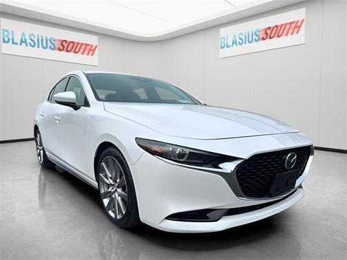 2019 Mazda Mazda3 FWD w/Premium Package
