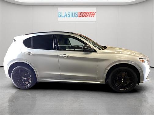 2021 Alfa Romeo Stelvio Ti
