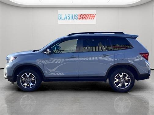 2022 Honda Passport AWD TrailSport