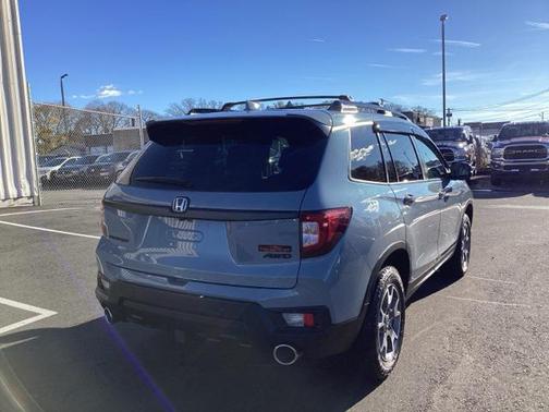 2022 Honda Passport AWD TrailSport