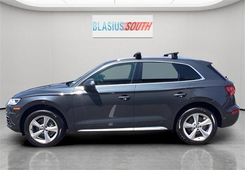 2020 Audi Q5 45 Premium Plus