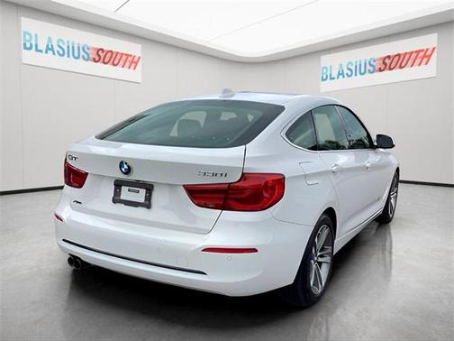 2018 BMW 330 Gran Turismo xDrive
