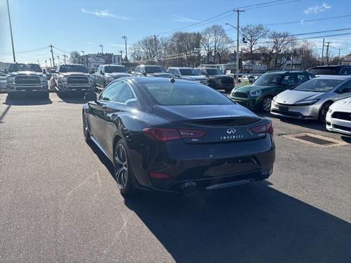 2018 INFINITI Q60 3.0T LUXE