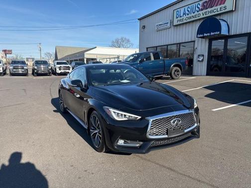 2018 INFINITI Q60 3.0T LUXE
