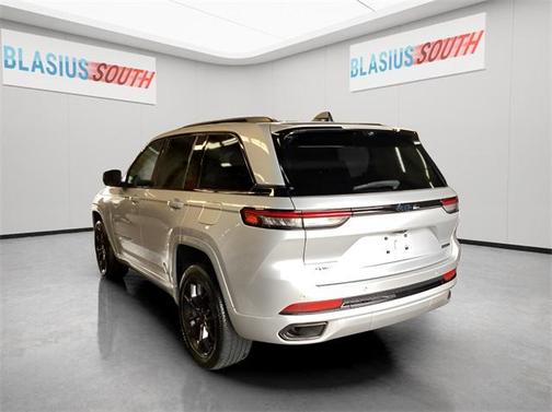 2023 Jeep Grand Cherokee 4xe 30th Anniversary