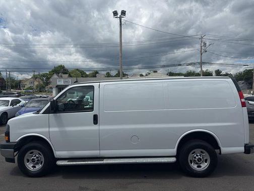 Summit White 2024 GMC Savana 2500 Work Van