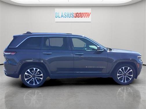 2023 Jeep Grand Cherokee 4xe Overland