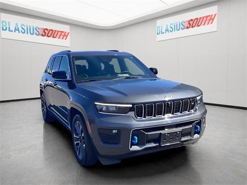 2023 Jeep Grand Cherokee 4xe Overland