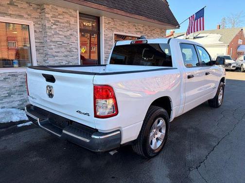 Bright White Clearcoat 2023 RAM 1500 Big Horn/Lone Star