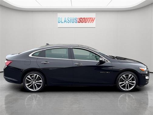 2022 Chevrolet Malibu FWD Premier