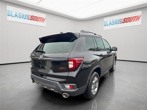 2022 Honda Passport AWD TrailSport