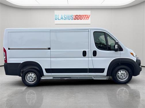 2023 RAM ProMaster 2500 Base