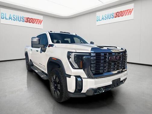 2024 GMC Sierra 3500 Denali