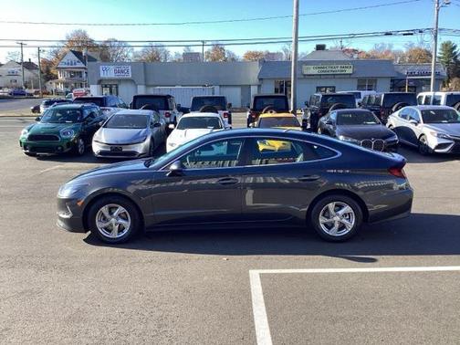 2021 Hyundai SONATA SE