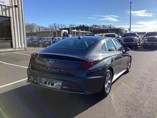 2021 Hyundai SONATA SE