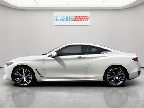 2017 INFINITI Q60 3.0T Premium